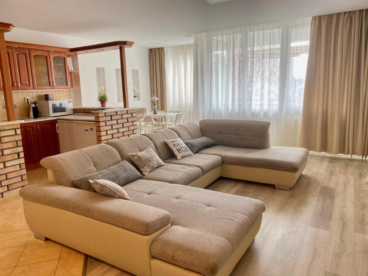 Bonita Apartman & Garage Balatonfüred Buitenkant foto